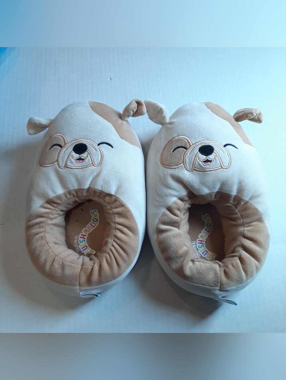 Squishmallows Brock the Bulldog Kids Slippers (6/7)